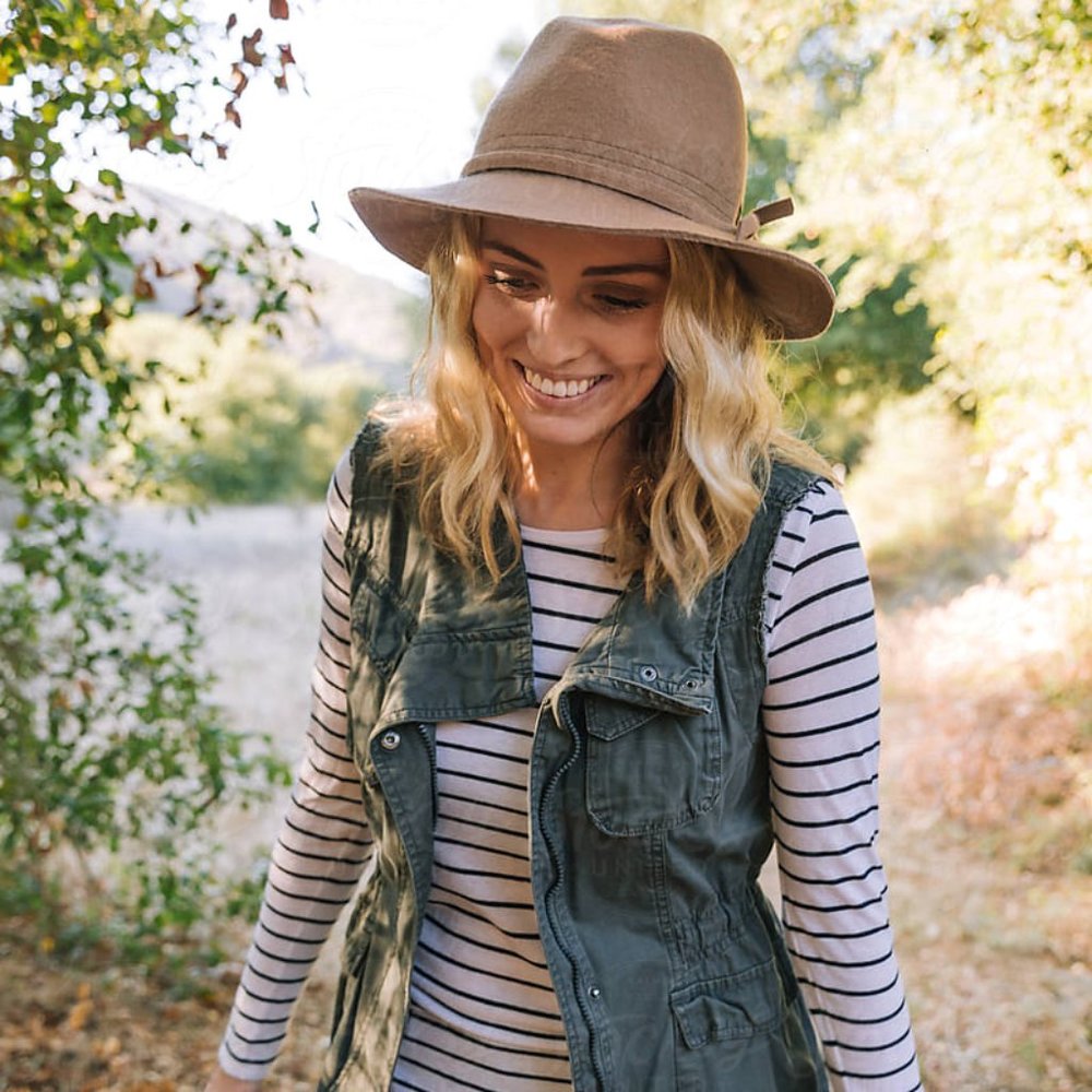 Meet your Posher, Lauren